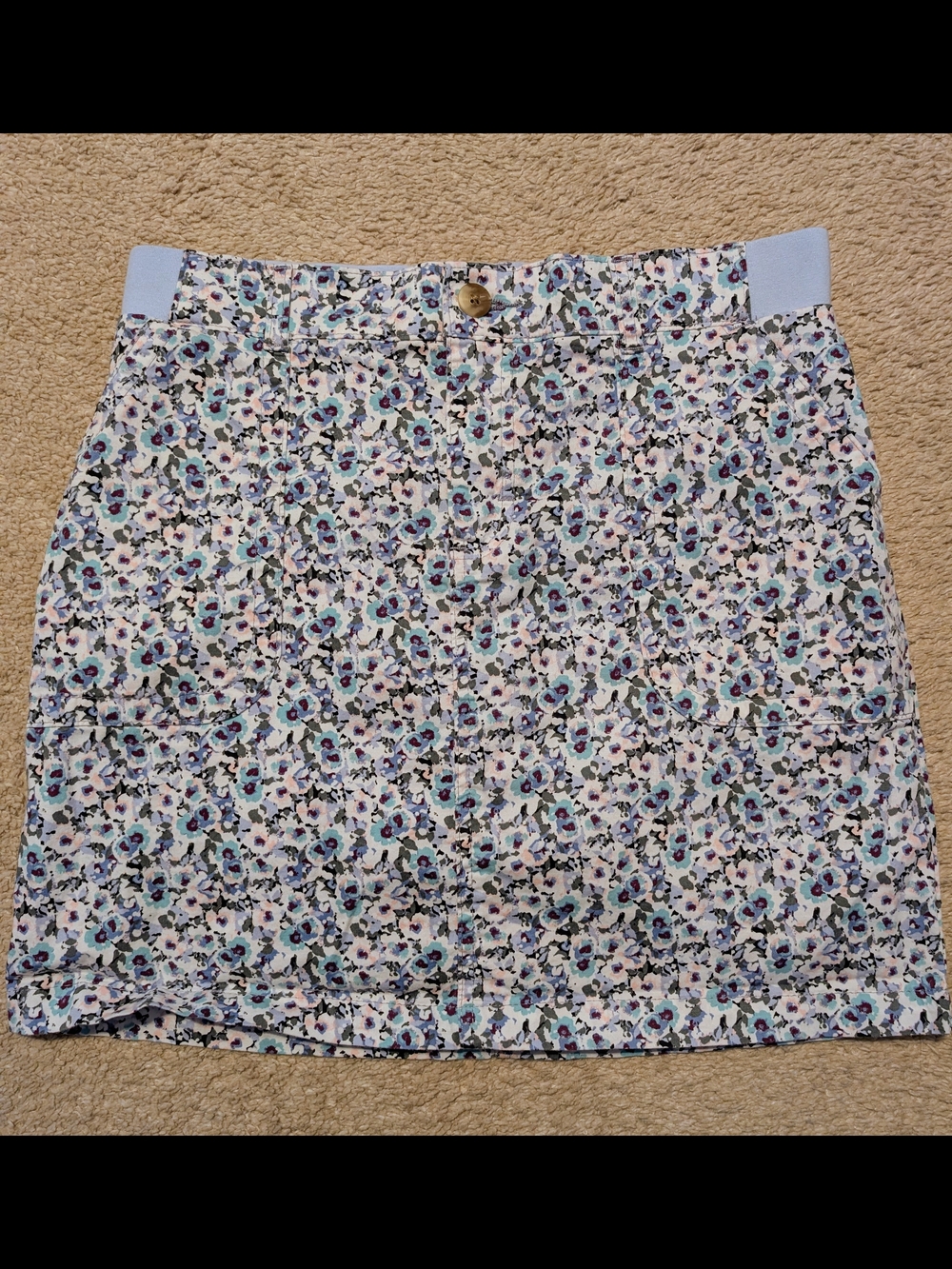 Lee Brand Light Blue and White Floral Regular Fit Mid Rise Skort